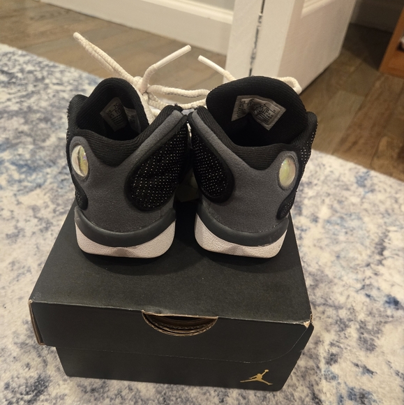Jordan 13 retro (make an offer) - Picture 3 of 4